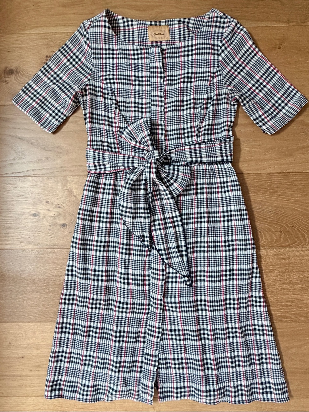 Final Touch Black Red Plaid Waist Tie Button Front Midi Dress Large Mod Retro